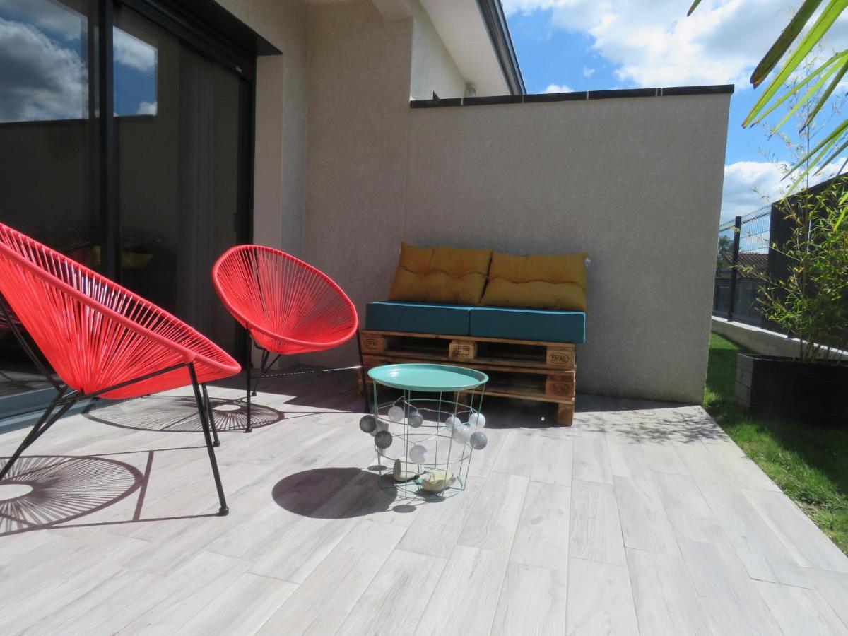 Les Jardins D'Oc - Wifi, Terrasse Et Jardinet - Appart T2 Neuf Soual Exterior foto